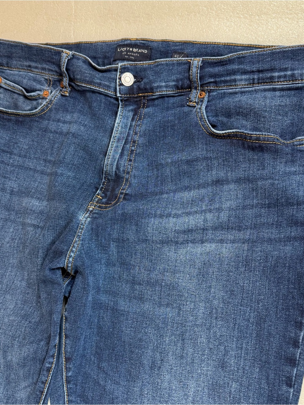 Lucky Brand 410 Jeans Men’s 40x32 Blue Denim Straight Athletic Stretch Camping